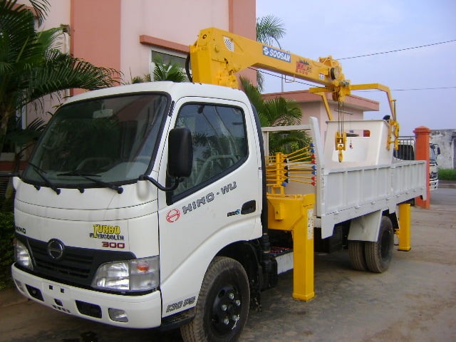 Cho thuê xe cẩu Huyện Cần Giờ