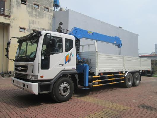 Cho thuê xe cẩu tại Bình Dương