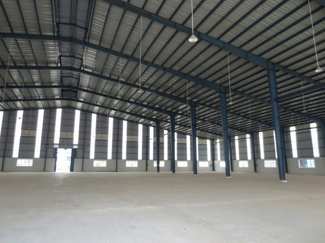 Chuyển kho xưởng tại Quận 1