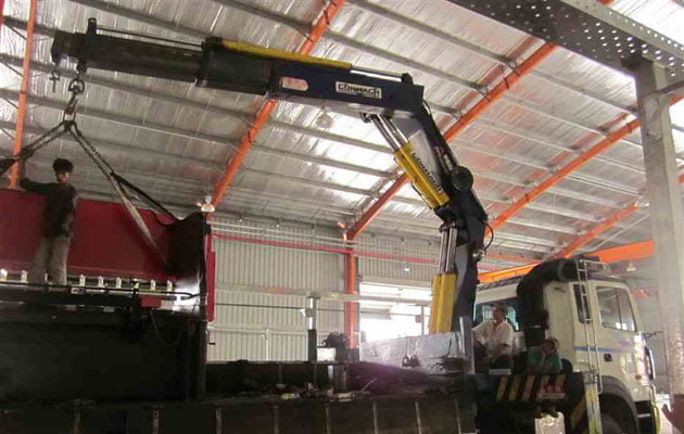 Chuyển kho xưởng tại Quận 1