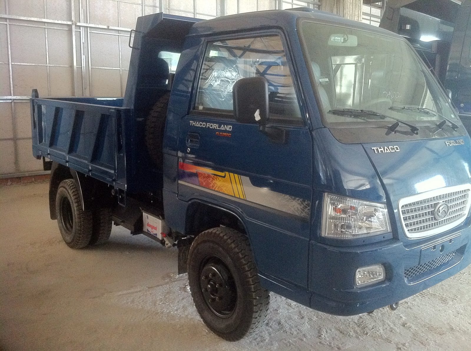 Cho thuê xe tải 1 tấn tại Quận 1