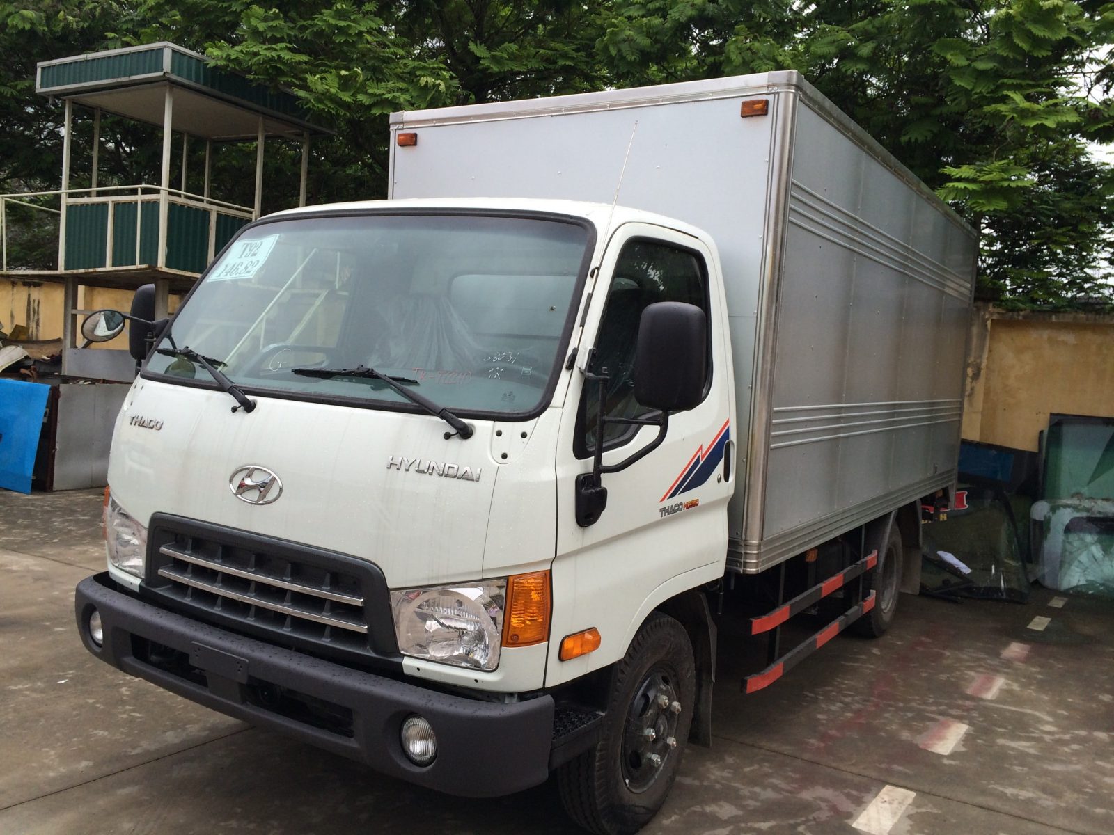 Cho thuê xe tải 1,2t tại quận 10