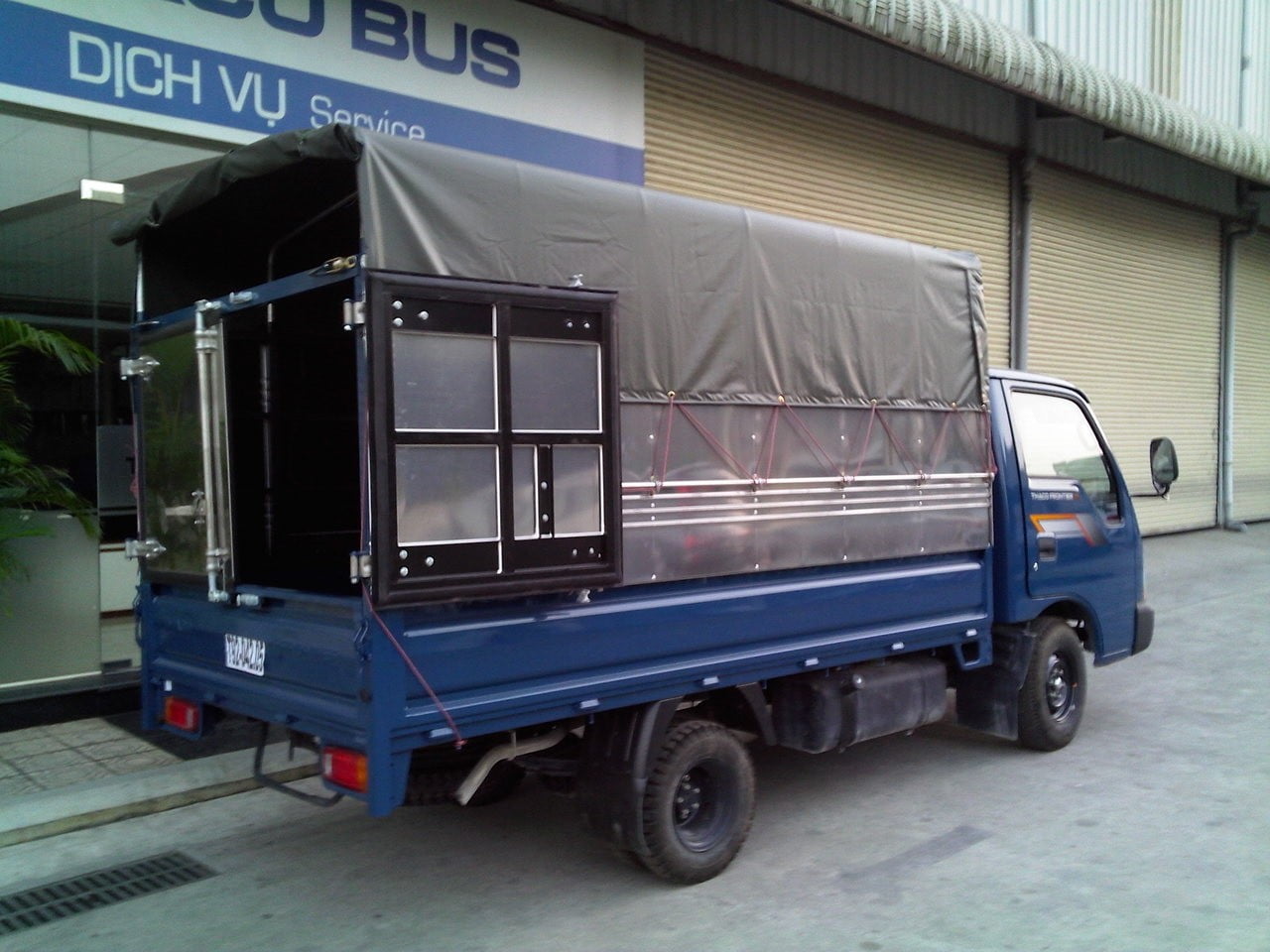 Cho thuê xe tải 1,4t tại Quận 1