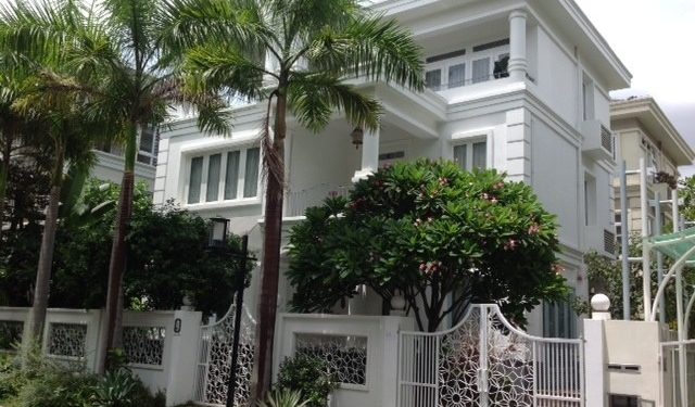 Chuyển biệt thự trọn gói Quận 10