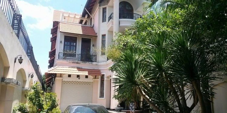 Chuyển biệt thự trọn gói Quận 10