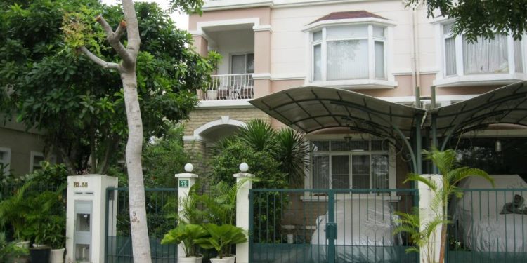 Chuyển biệt thự trọn gói Quận 10