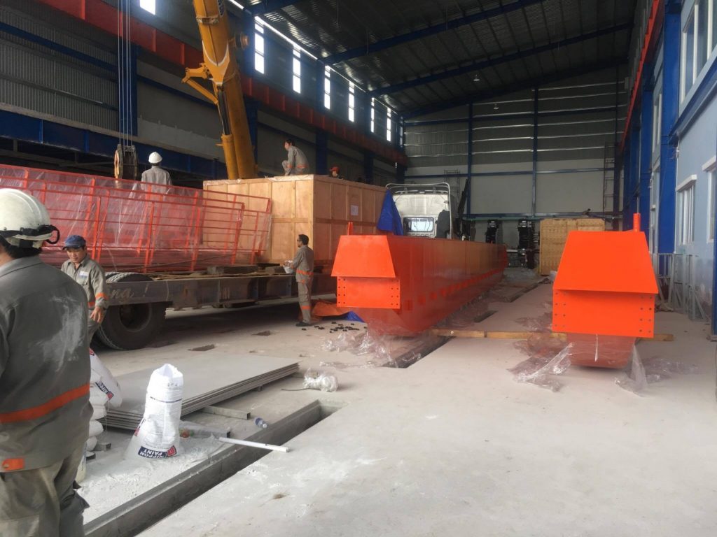 chuyen-nha-xuong-kho-xuong-Thanh-Hung